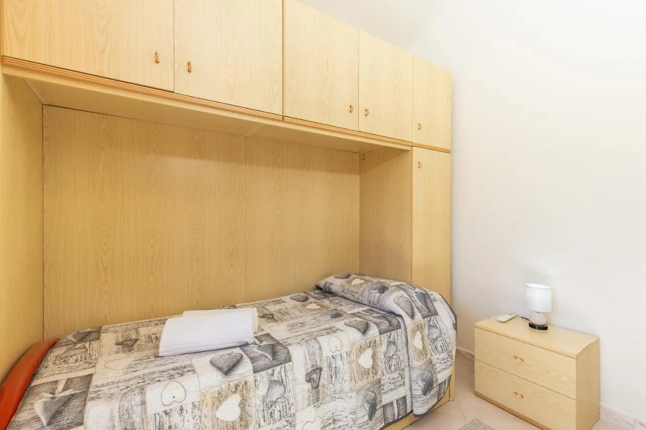 Casa A Due Passi Dal Mare Apartamento Àrbatax